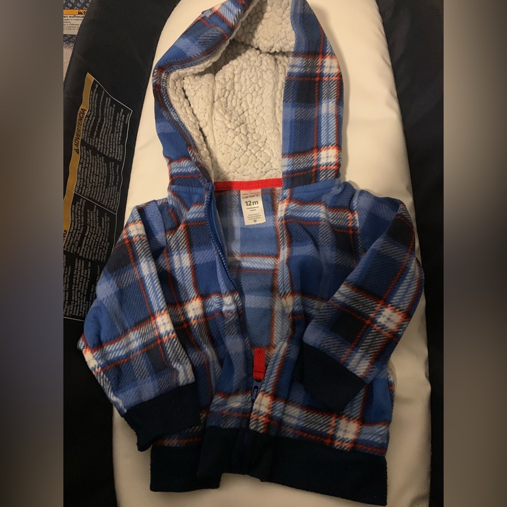 Carter’s - 12M - Zip Up Sweater